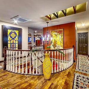 Neocolonial Nouveau Kensington Vacation ゲストハウス バンクーバー